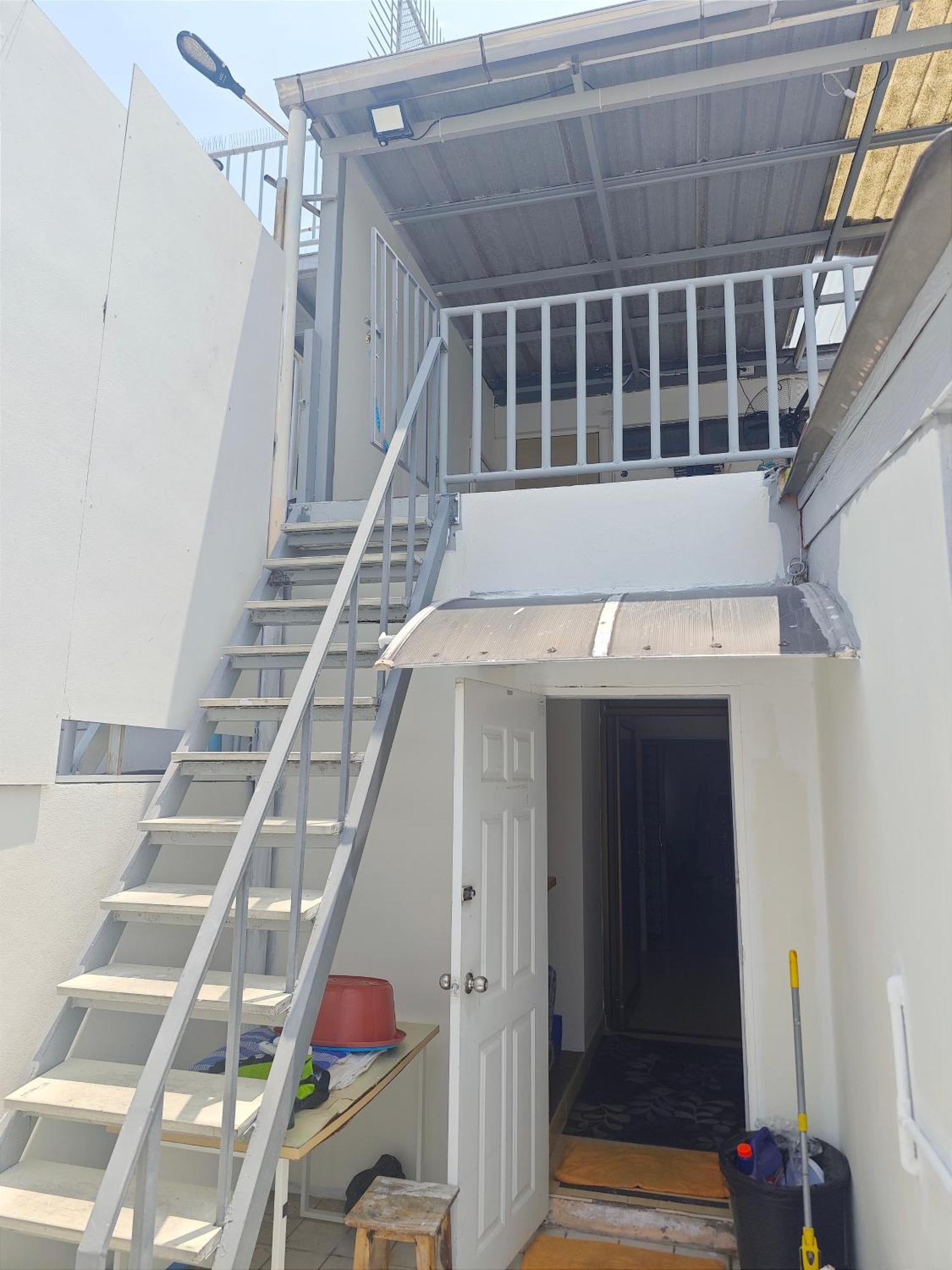 Panda Lodge Home Stay 방콕 외부 사진