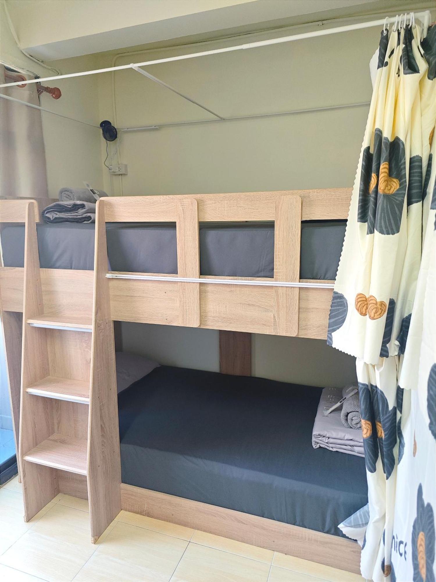 Panda Lodge Home Stay 방콕 외부 사진