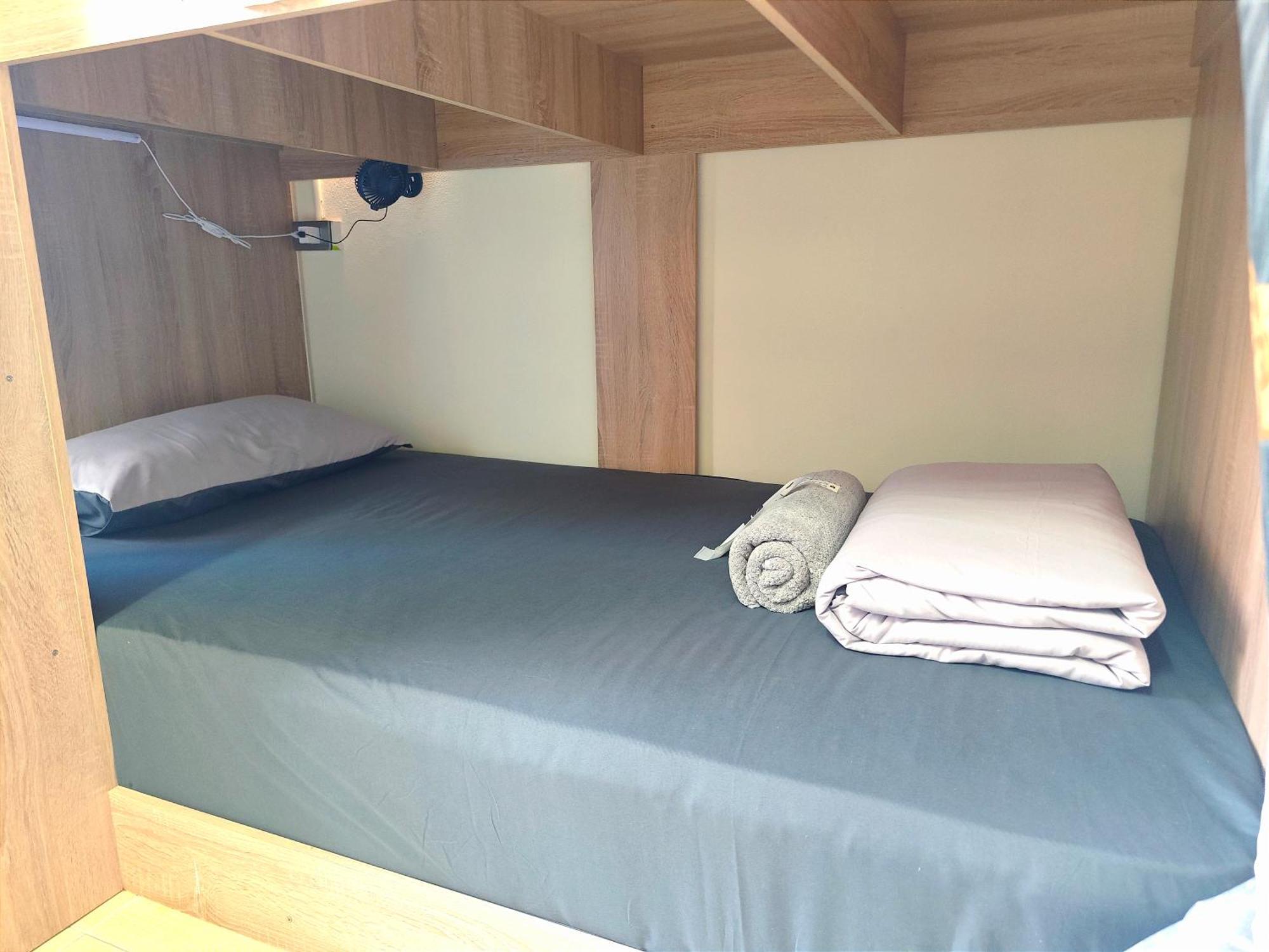 Panda Lodge Home Stay 방콕 외부 사진
