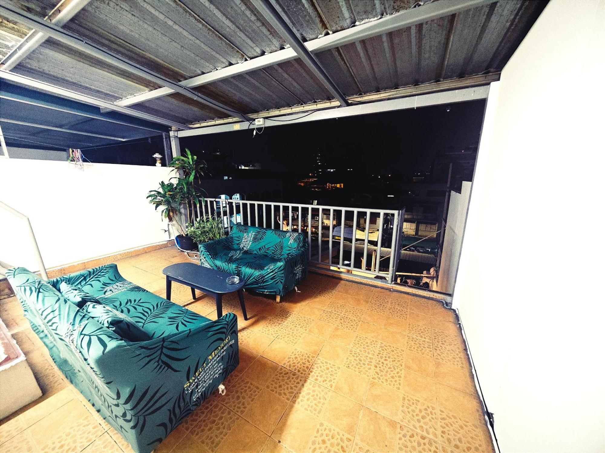 Panda Lodge Home Stay 방콕 외부 사진